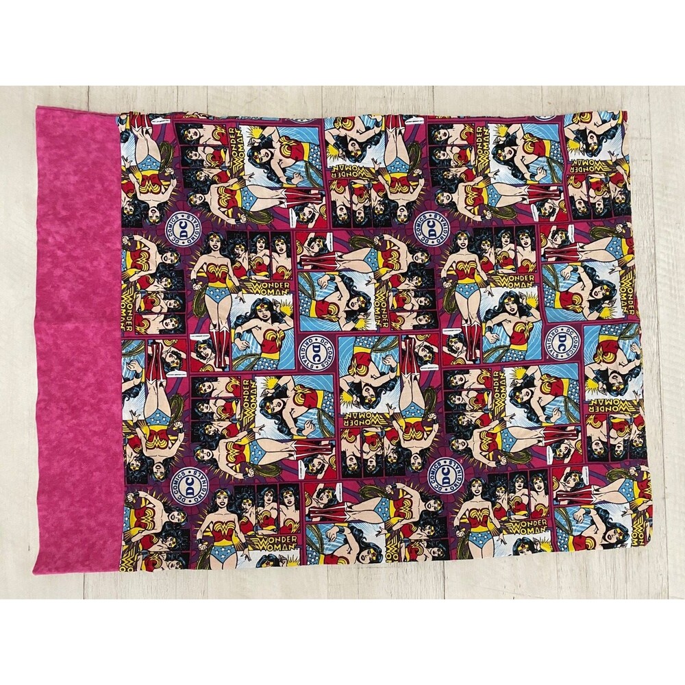 WONDER WOMAN DC Comics Standard Pillowcase PINK Superhero Bedding Cotton Stars